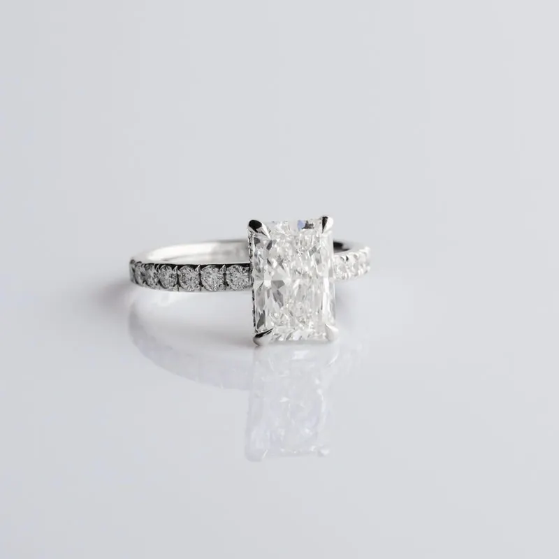 Vero custom ring, D and S.